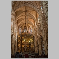 Catedral de Burgos, photo Pacodonderis, Wikipedia.jpg